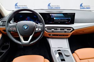 BMW Serie 3 320e **Techo panorámico** - Foto 3