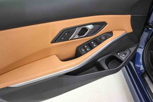 BMW Serie 3 320e **Techo solar** - Foto 34