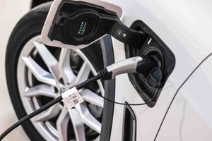 BMW X5 xDrive45e - Foto 11