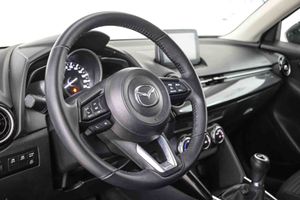 Mazda 2 1.5 GE 66kW (90CV) Black Tech Edition - Foto 5