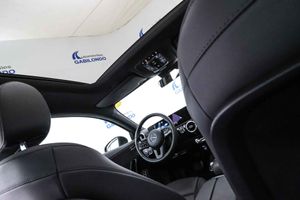 Mercedes Clase A Sedán A 200 - Foto 29