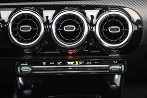 Mercedes Clase A Sedán A 200 - Foto 49