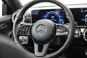 Mercedes Clase A Sedán A 200 - Foto 35