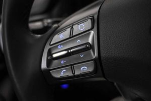 Hyundai IONIQ 1.6 GDI HEV Klass DCT - Foto 36