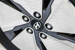 Hyundai IONIQ 1.6 GDI HEV Klass DCT - Foto 22