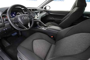 Toyota Camry 2.5 220H Advance - Foto 27