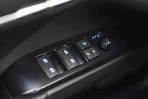 Toyota Camry 2.5 220H Advance - Foto 31