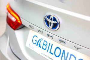 Toyota Camry 2.5 220H Advance - Foto 11