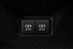 Toyota Camry 2.5 220H Advance - Foto 50