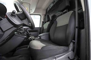 Renault Kangoo Maxi 1.5dCi - Foto 27