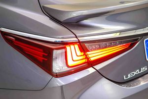 Lexus ES 2.5 300h Executive **Techo solar** - Foto 16