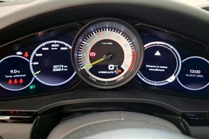 Porsche Cayenne E-Hybrid **Techo panorámico** - Foto 3