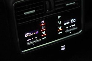 Porsche Cayenne Coupé E-Hybrid **Techo panorámico** - Foto 63