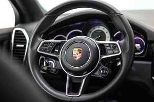 Porsche Cayenne Coupé E-Hybrid **Techo panorámico** - Foto 41