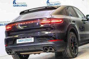 Porsche Cayenne Coupé E-Hybrid **Techo panorámico** - Foto 28