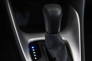 Toyota Yaris 1.5 120H Active Tech - Foto 41