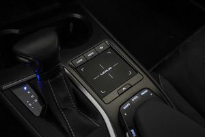 Lexus UX 2.0 250h Business Navigation - Foto 44