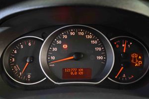 Renault Kangoo Furgon Profesional Maxi dCi **Automático** - Foto 42