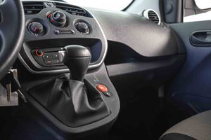 Renault Kangoo Furgon Profesional Maxi dCi **Automático** - Foto 36