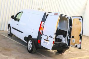 Renault Kangoo Furgon Profesional Maxi dCi **Automático** - Foto 19