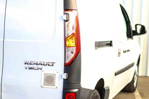 Renault Kangoo Furgon Profesional Maxi dCi **Automático** - Foto 14