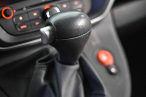 Renault Kangoo Furgon Profesional Maxi dCi **Automático** - Foto 37