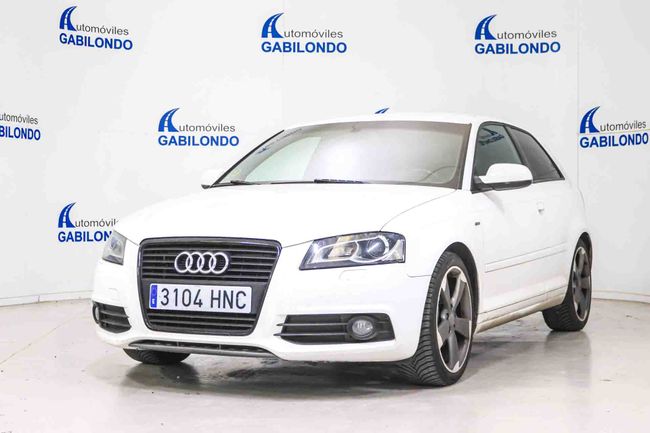 Audi A3 2.0 TDI 140cv Ambiente SLine - Foto 1
