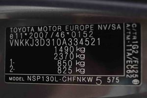 Toyota Yaris 100 Active - Foto 7