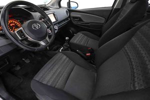Toyota Yaris 100 Active - Foto 10