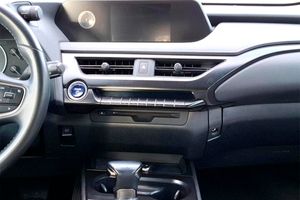 Lexus UX 2.0 250h Business - Foto 5