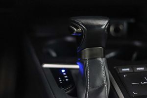 Lexus UX 2.0 250h Business - Foto 43