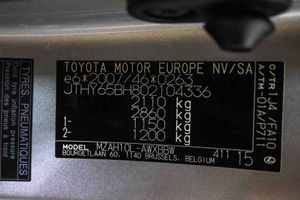 Lexus UX 2.0 250h Business - Foto 7