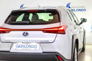 Lexus UX 2.0 250h Business - Foto 17