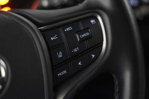 Lexus UX 2.0 250h Business - Foto 36