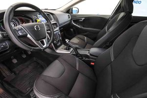 Volvo V40 2.0 D2 Momentum - Foto 27