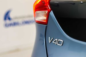 Volvo V40 2.0 D2 Momentum - Foto 11