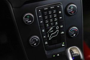 Volvo V40 2.0 D2 Momentum - Foto 42