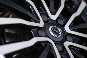 Volvo V40 2.0 D2 Momentum - Foto 14