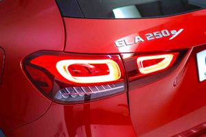 Mercedes GLA GLA 250 e - Foto 17