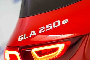 Mercedes GLA GLA 250 e - Foto 13