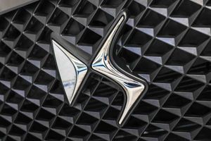 DS DS 7 Crossback 1.6 E-Tense 225 Business - Foto 13