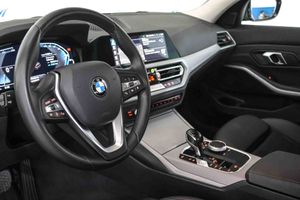 BMW Serie 3 330e Business Design - Foto 5