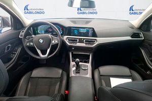 BMW Serie 3 330e Business Design - Foto 3