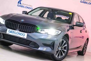 BMW Serie 3 330e Business Design - Foto 31