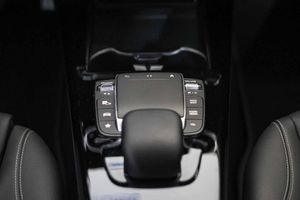 Mercedes CLA Coupé 180 D - Foto 40