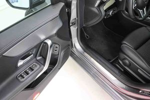 Mercedes CLA Coupé 180 D - Foto 27