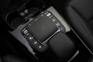 Mercedes CLA Coupé 180 D - Foto 41