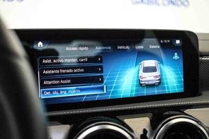 Mercedes CLA Coupé 180 D - Foto 59