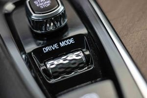 Volvo XC90 2.0 T8 AWD Recharge Inscription Auto - Foto 44