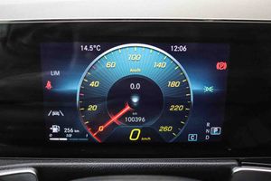 Mercedes GLB 2.0 GLB 200d Business Line **7 plazas** - Foto 38